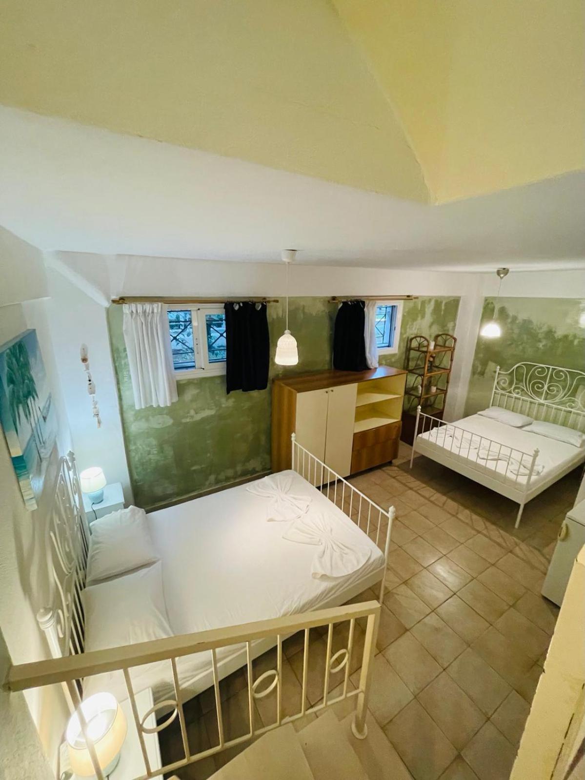 The Green Maisonette Сивири Екстериор снимка